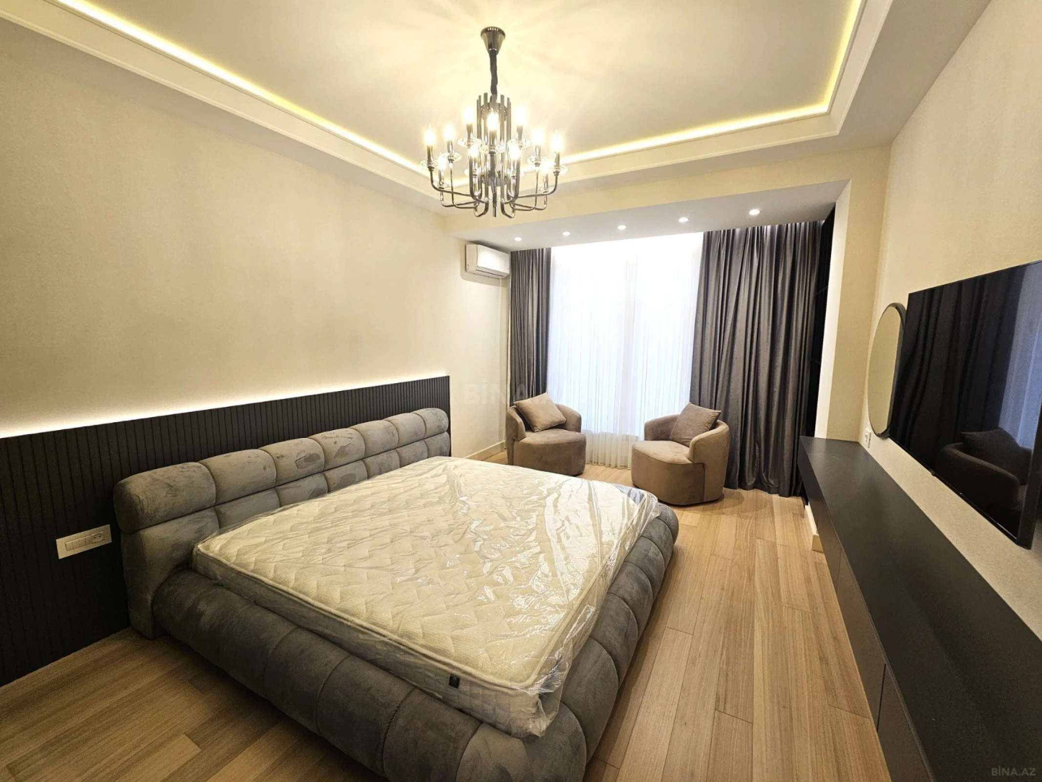 Kirayə verilir 3 otaqlı mənzil 130 m²