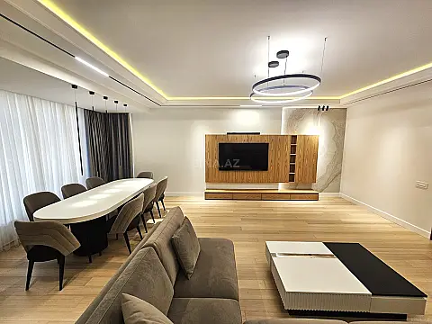 Kirayə verilir 3 otaqlı mənzil 130 m²