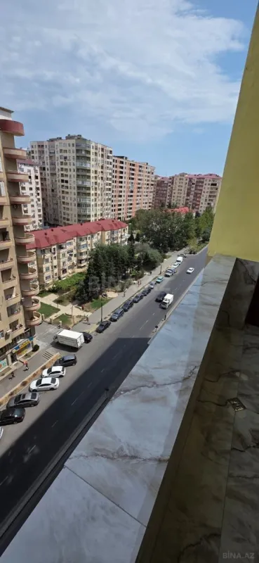 Satılır 2 otaqlı mənzil 79 m²