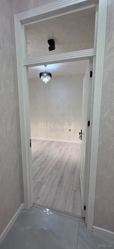Satılır 2 otaqlı mənzil 79 m²