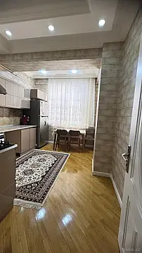 Satılır 3 otaqlı mənzil 110 m²