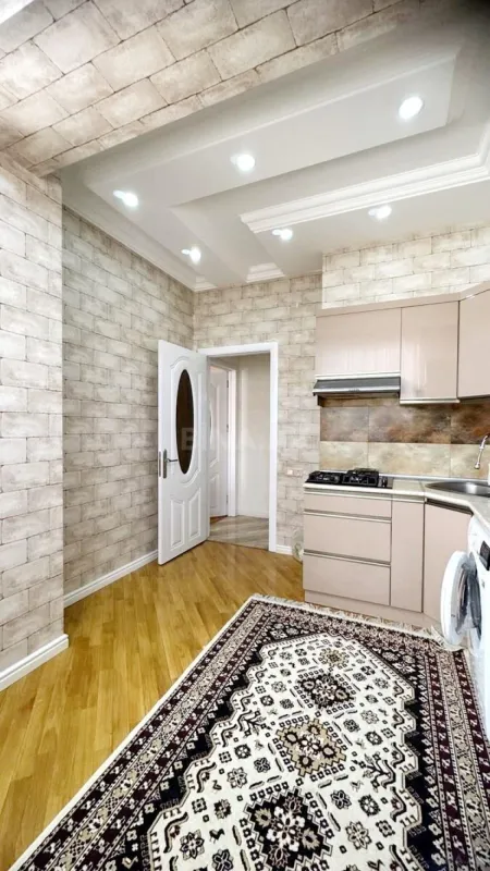 Satılır 3 otaqlı mənzil 110 m²