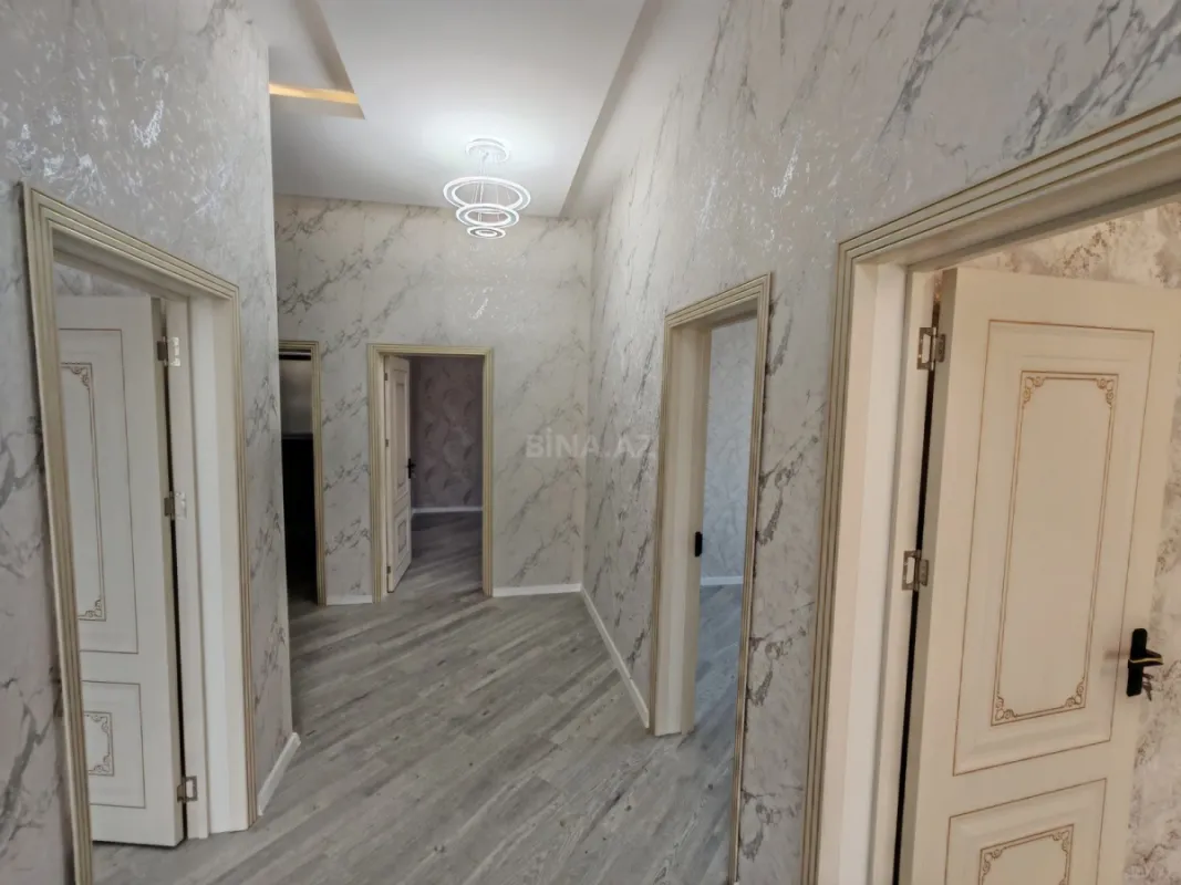 Satılır 4 otaqlı həyət evi 135 m²