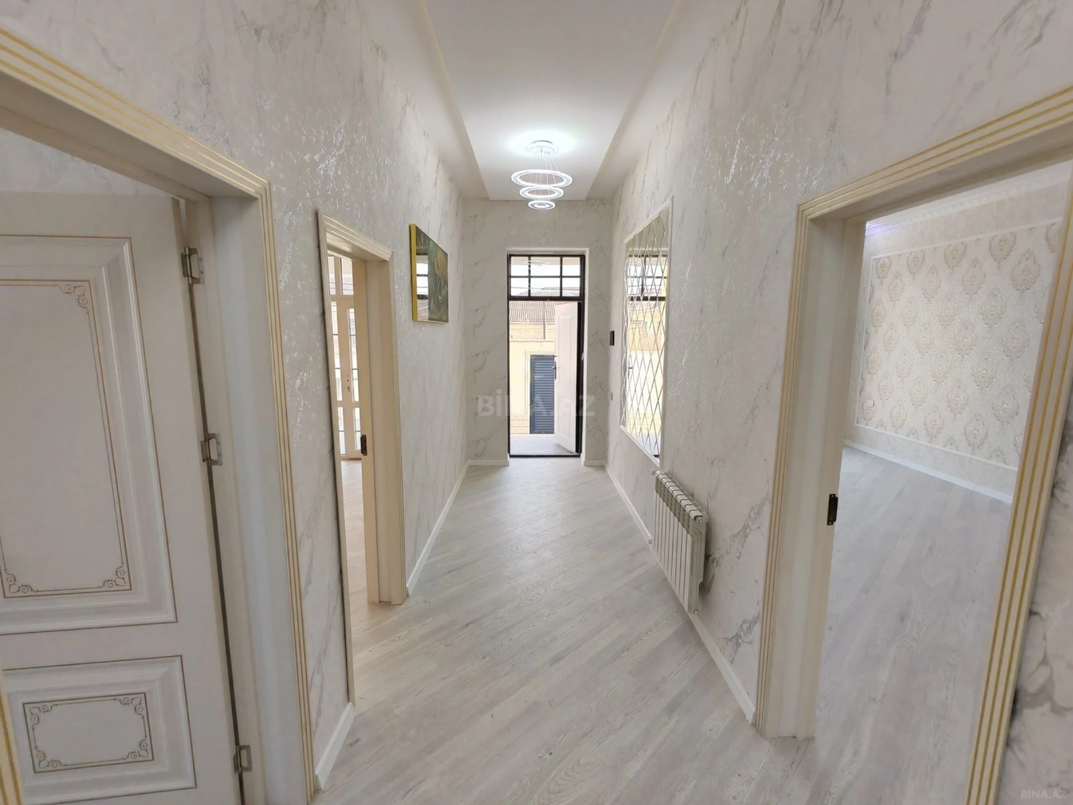 Satılır 4 otaqlı həyət evi 135 m²