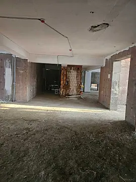 Satılır obyekt 1305.8 m²