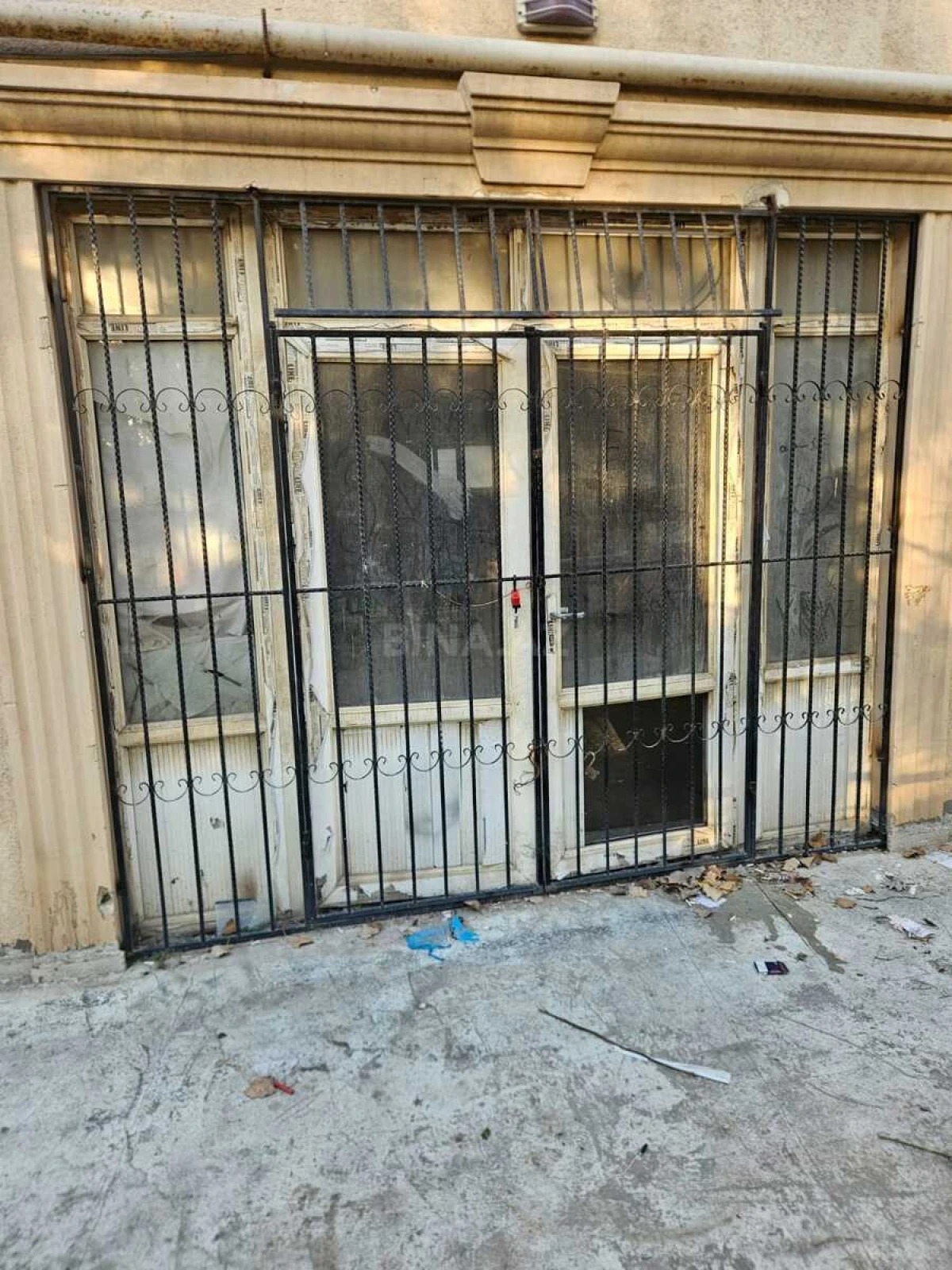 Satılır obyekt 1305.8 m²