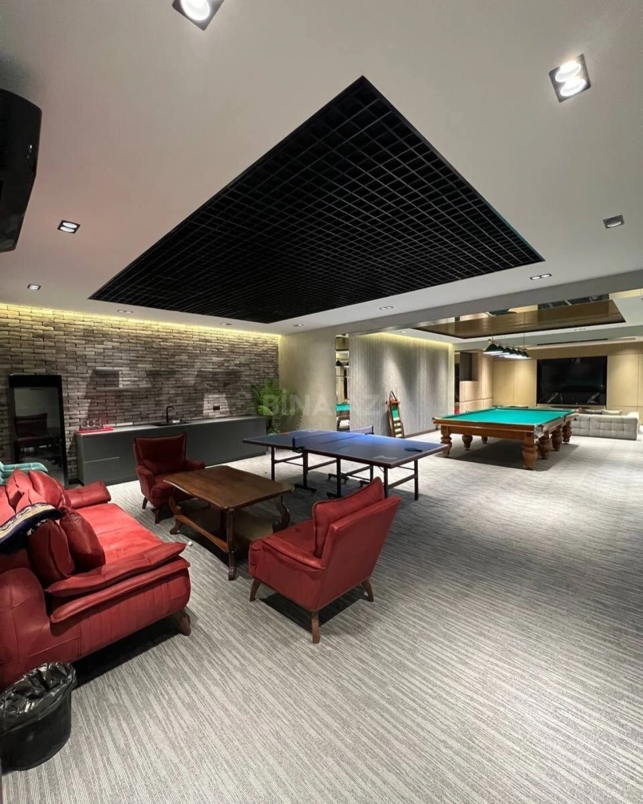 Kirayə verilir 5 otaqlı həyət evi 550 m²