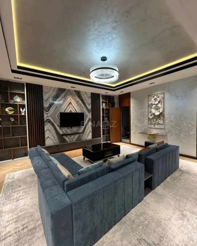 Kirayə verilir 5 otaqlı həyət evi 550 m²