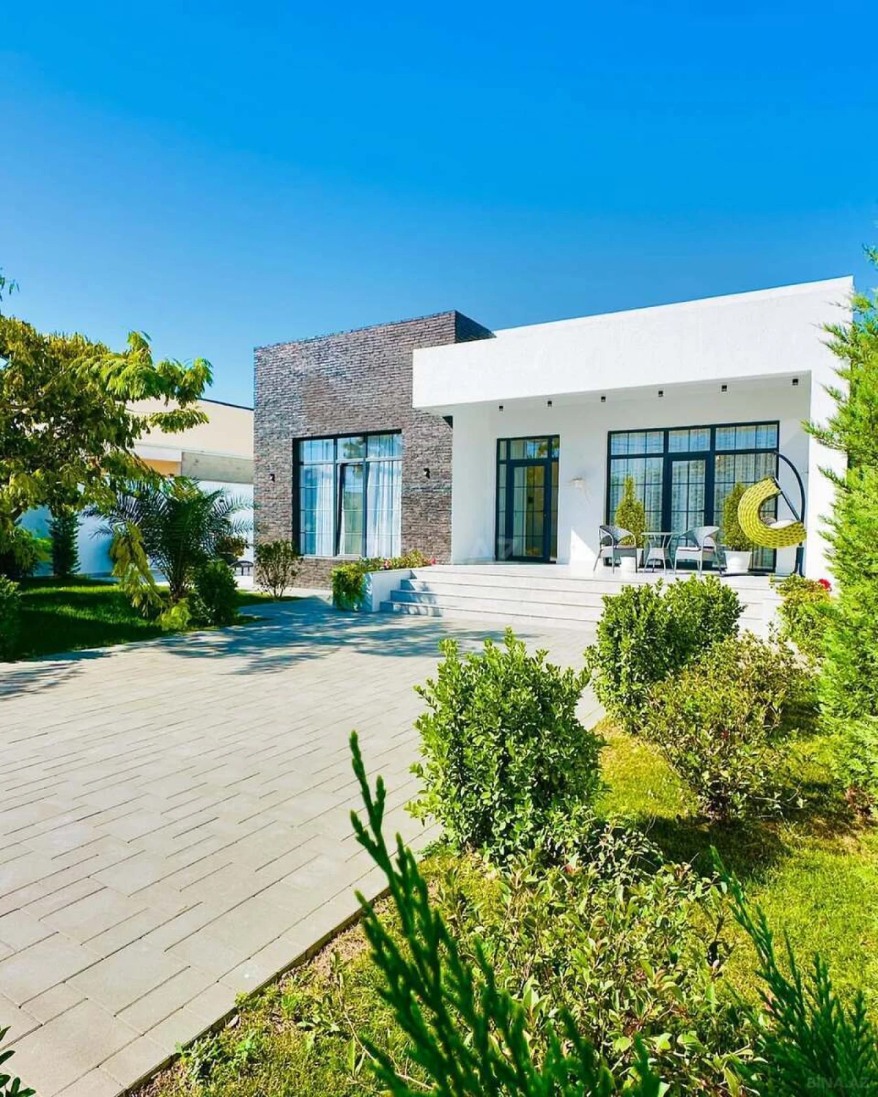 Kirayə verilir 4 otaqlı həyət evi 270 m²