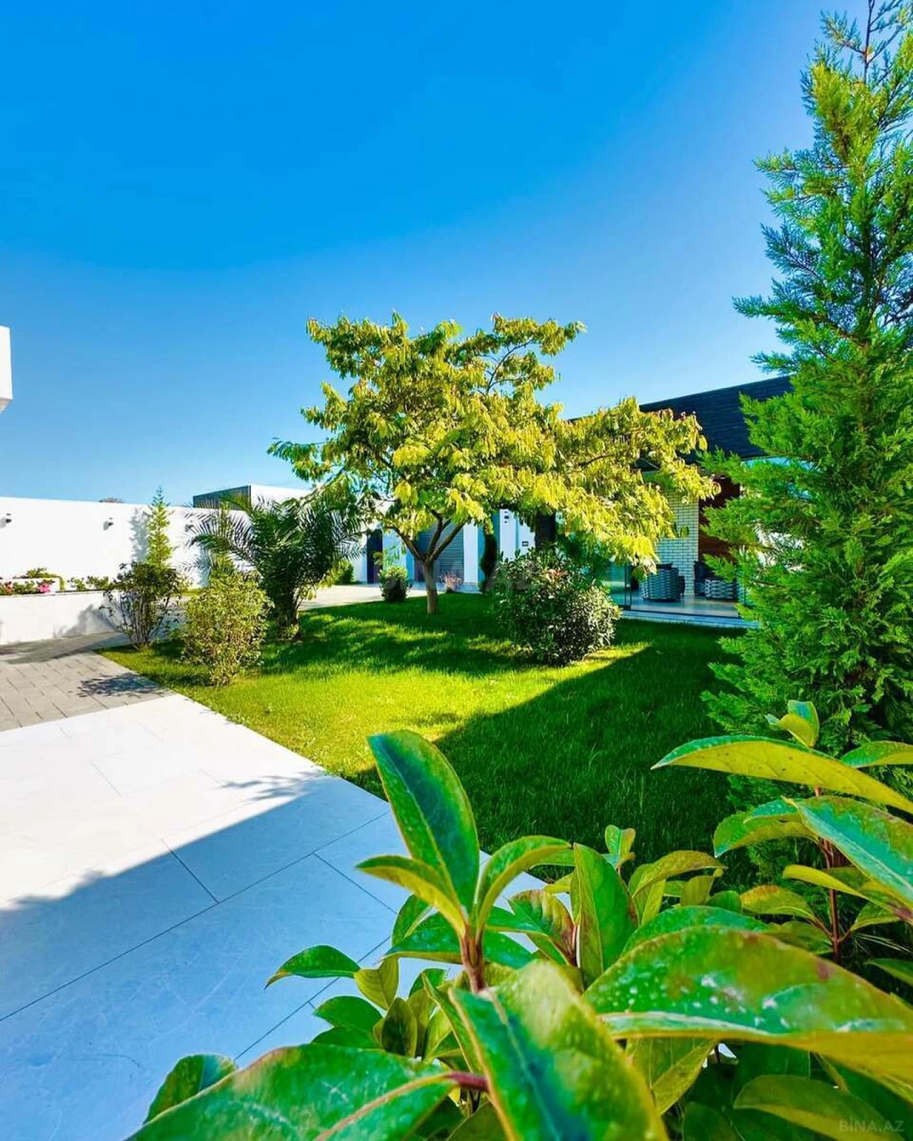 Kirayə verilir 4 otaqlı həyət evi 270 m²