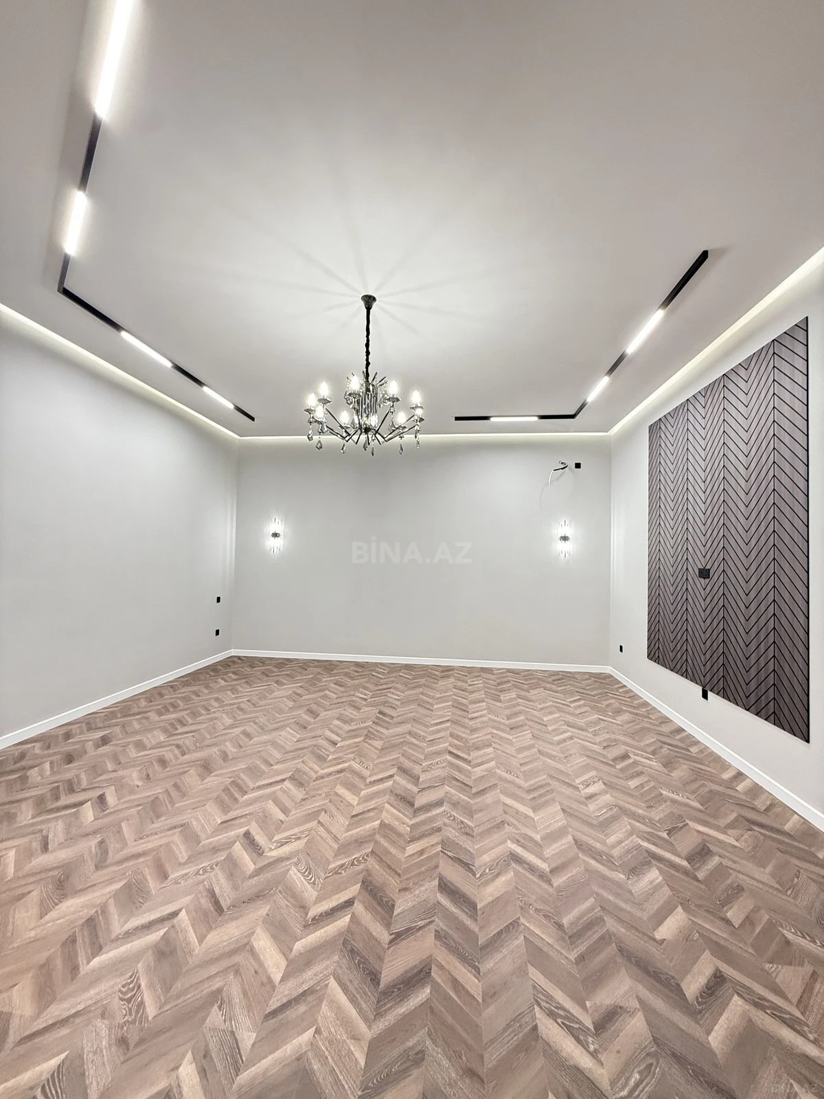 Satılır 5 otaqlı həyət evi 260 m²