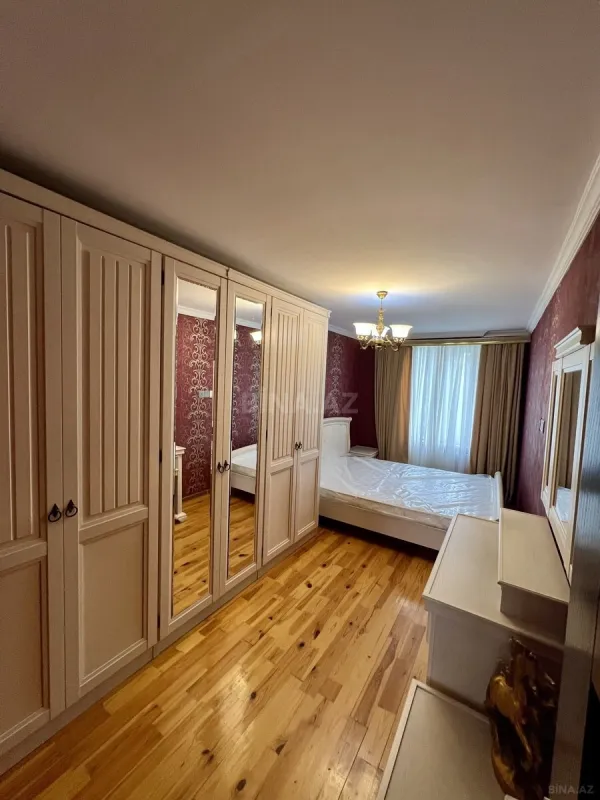 Kirayə verilir 2 otaqlı mənzil 45 m²