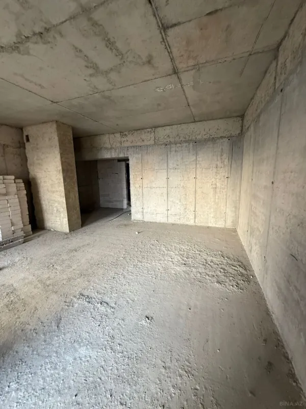 Satılır 3 otaqlı mənzil 91 m²