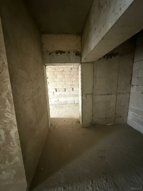 Satılır 3 otaqlı mənzil 91 m²