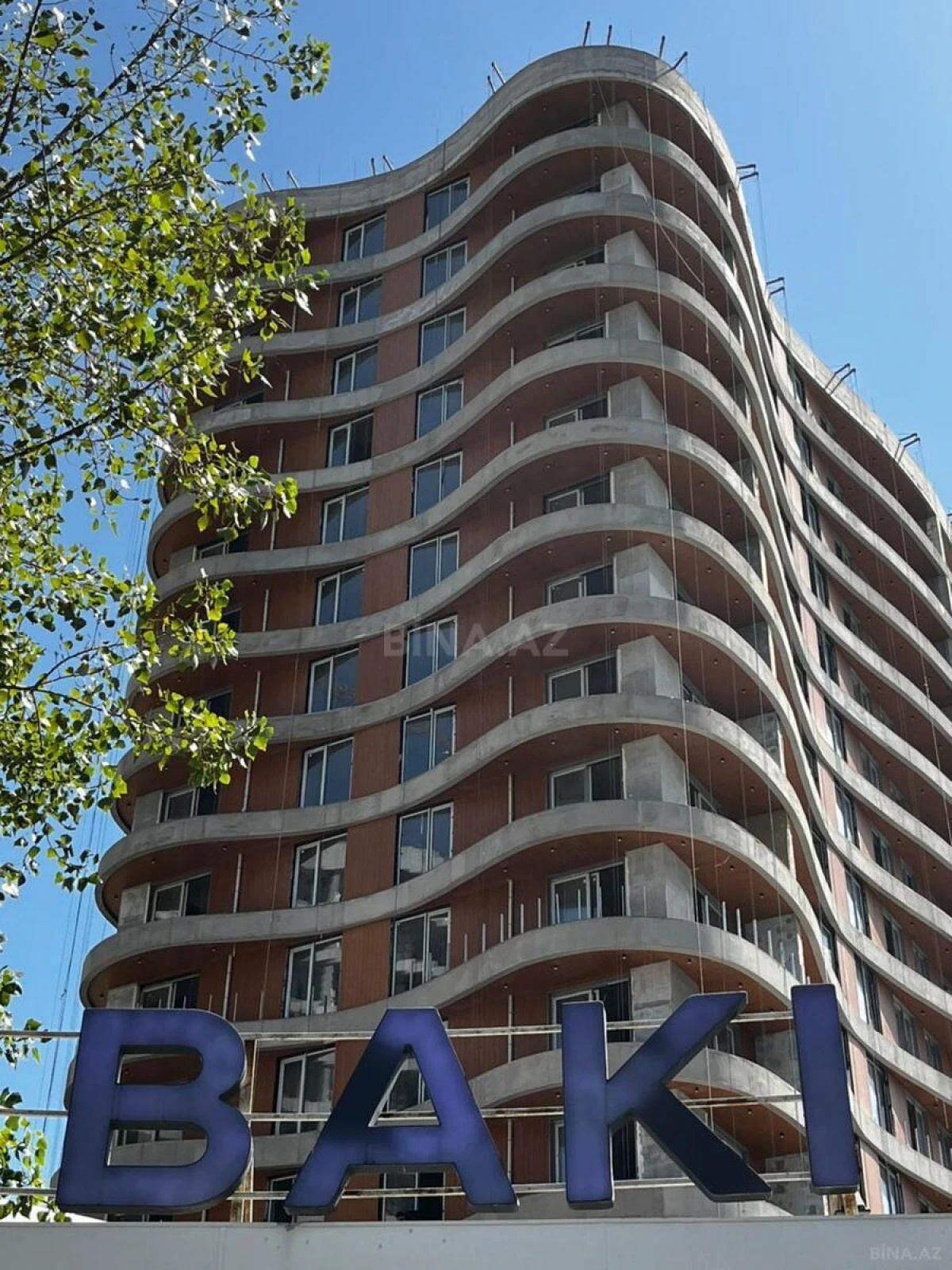 Satılır 2 otaqlı mənzil 78.2 m²