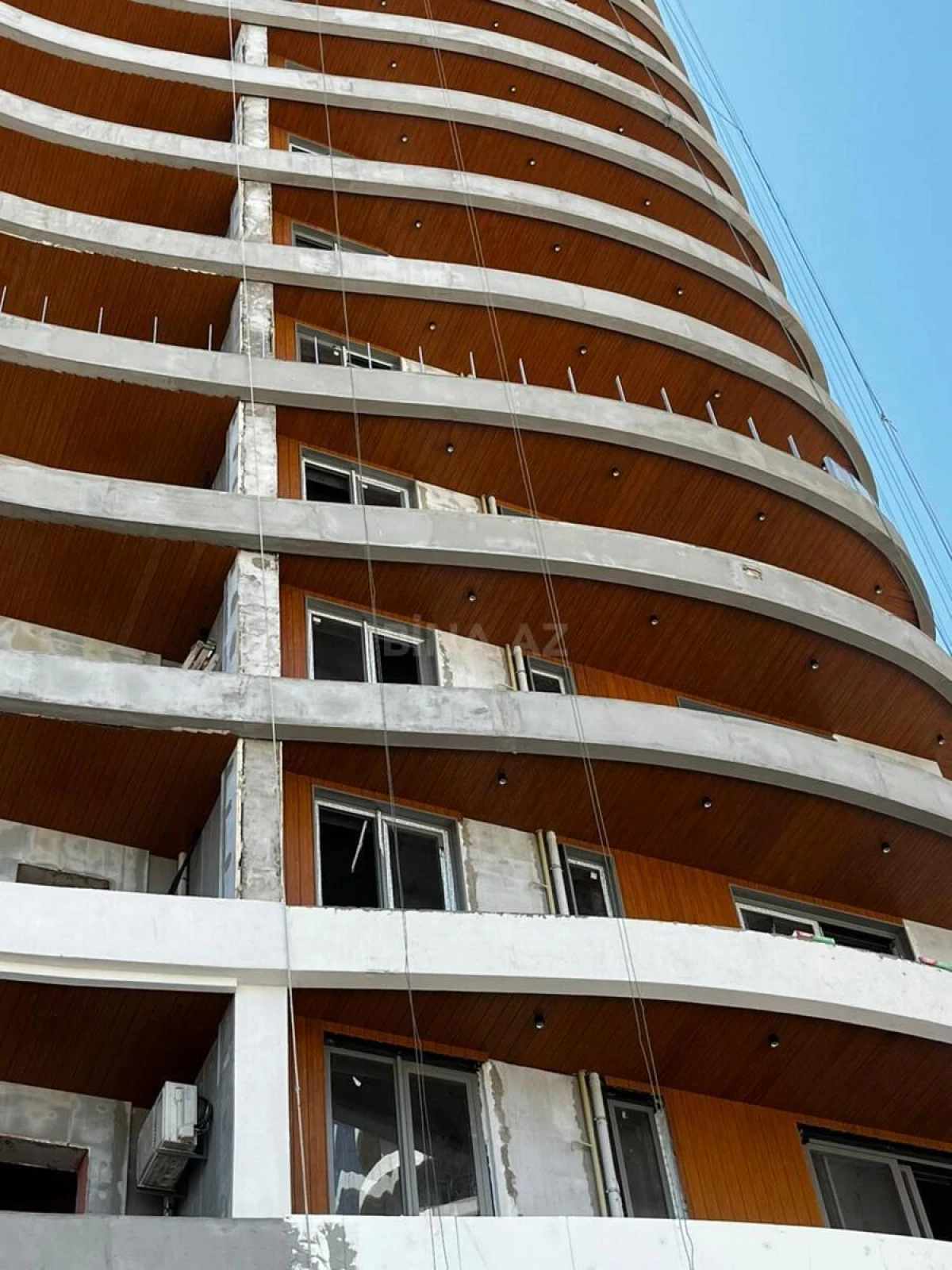 Satılır 2 otaqlı mənzil 78.2 m²