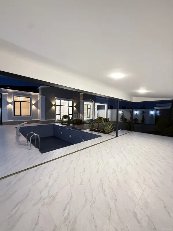 Satılır 4 otaqlı həyət evi 180 m²