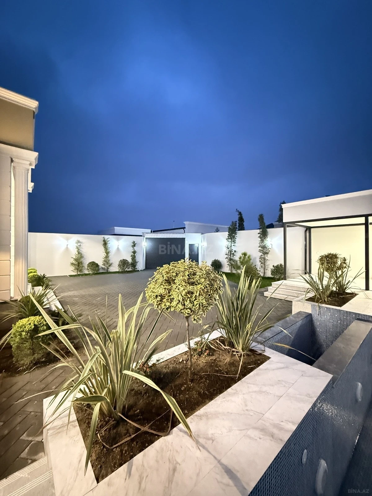 Satılır 4 otaqlı həyət evi 180 m²