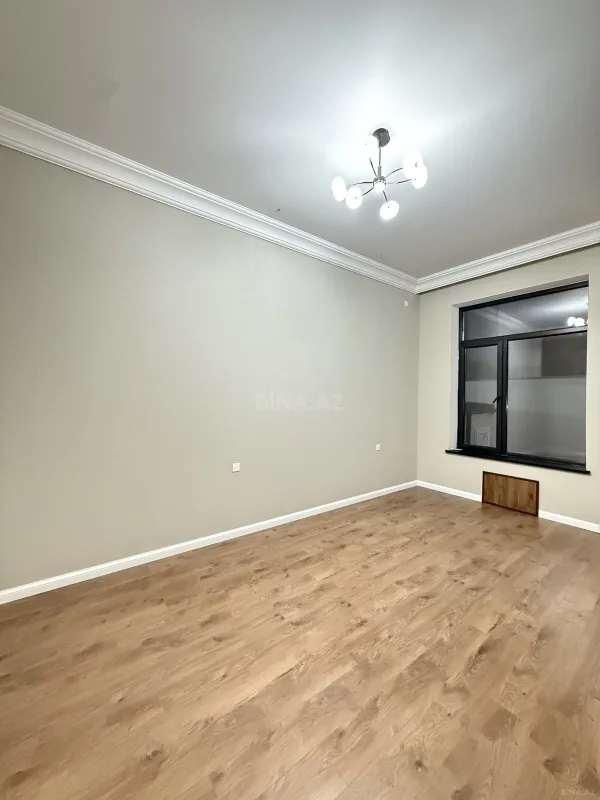 Satılır 4 otaqlı həyət evi 180 m²