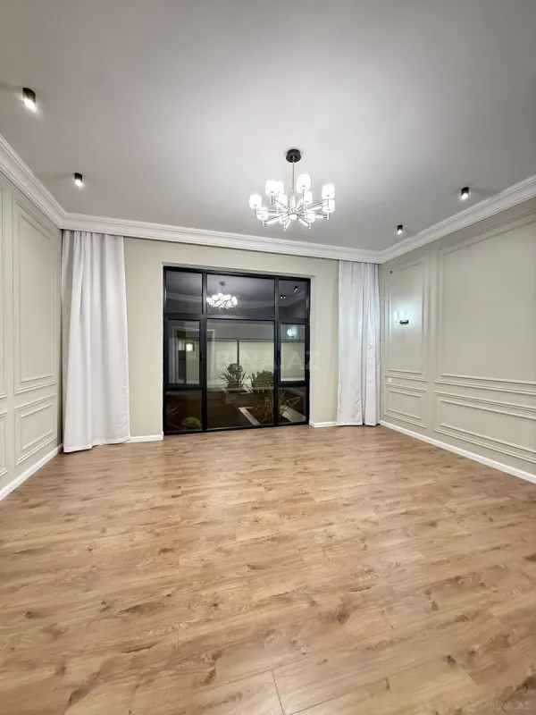 Satılır 4 otaqlı həyət evi 180 m²
