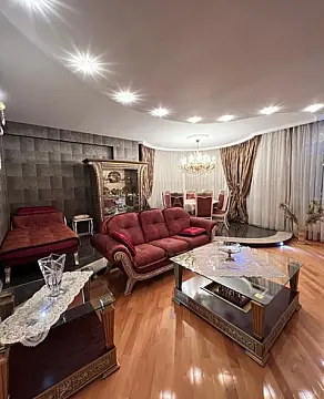 Satılır 3 otaqlı mənzil 132 m² — Bakı 3 otaq 132.00 m²