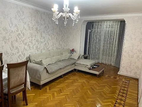 Satılır 3 otaqlı mənzil 75 m² — Bakı, Memar Əcəmi yanı 3 otaq 75.00 m²