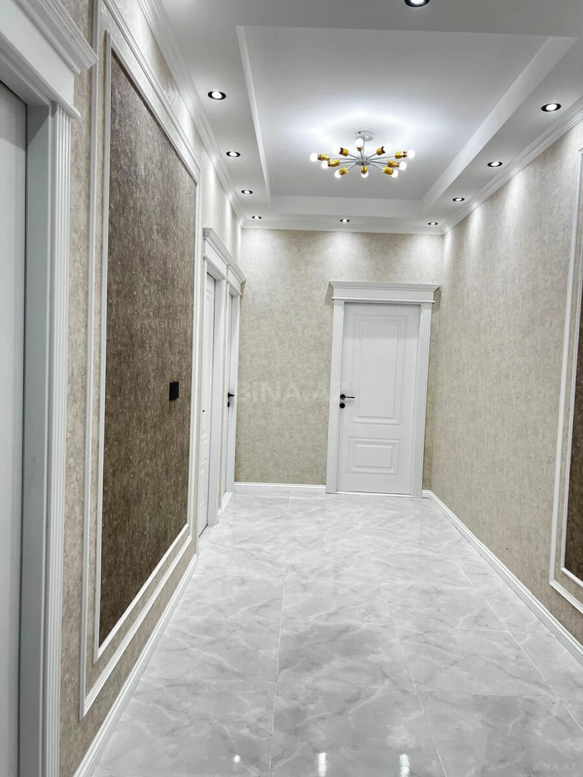 Satılır 3 otaqlı mənzil 120 m²