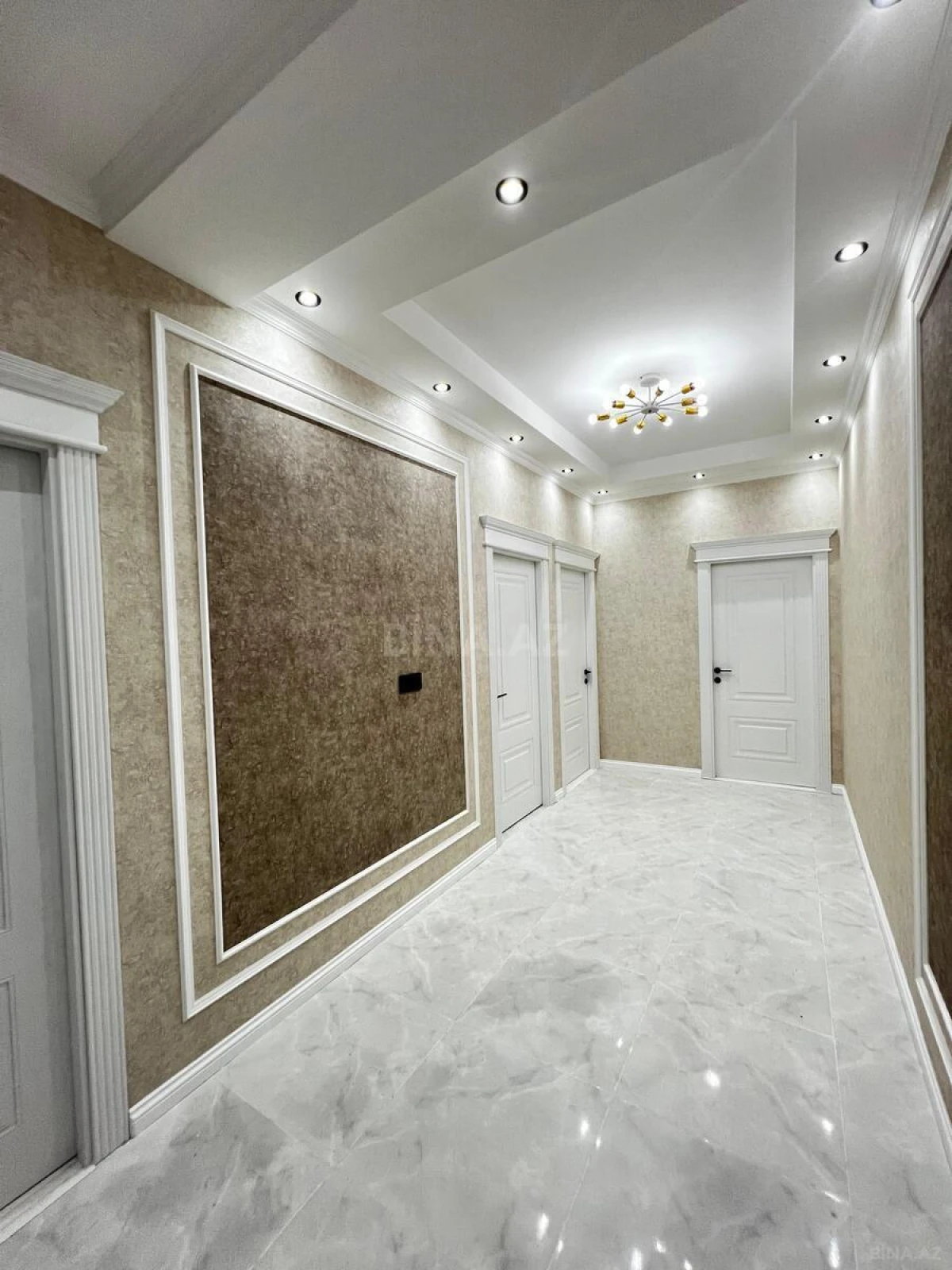 Satılır 3 otaqlı mənzil 120 m²