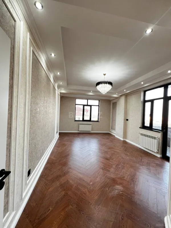 Satılır 3 otaqlı mənzil 120 m²