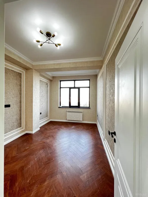 Satılır 3 otaqlı mənzil 120 m²