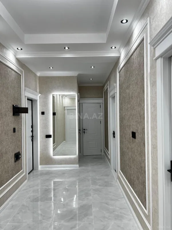 Satılır 3 otaqlı mənzil 120 m²