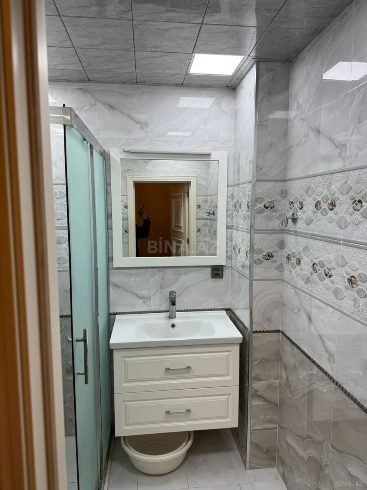 Satılır 2 otaqlı mənzil 75 m²