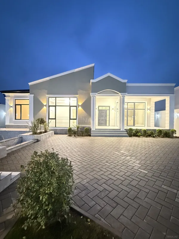 Satılır 5 otaqlı həyət evi 260 m²