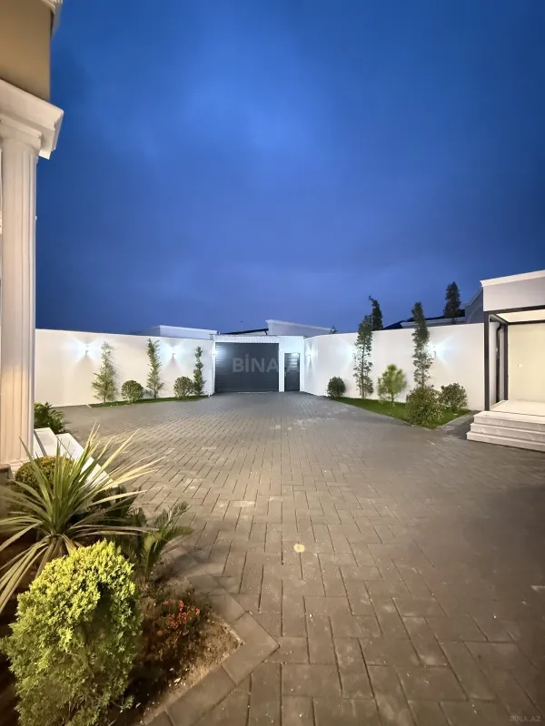 Satılır 5 otaqlı həyət evi 260 m²