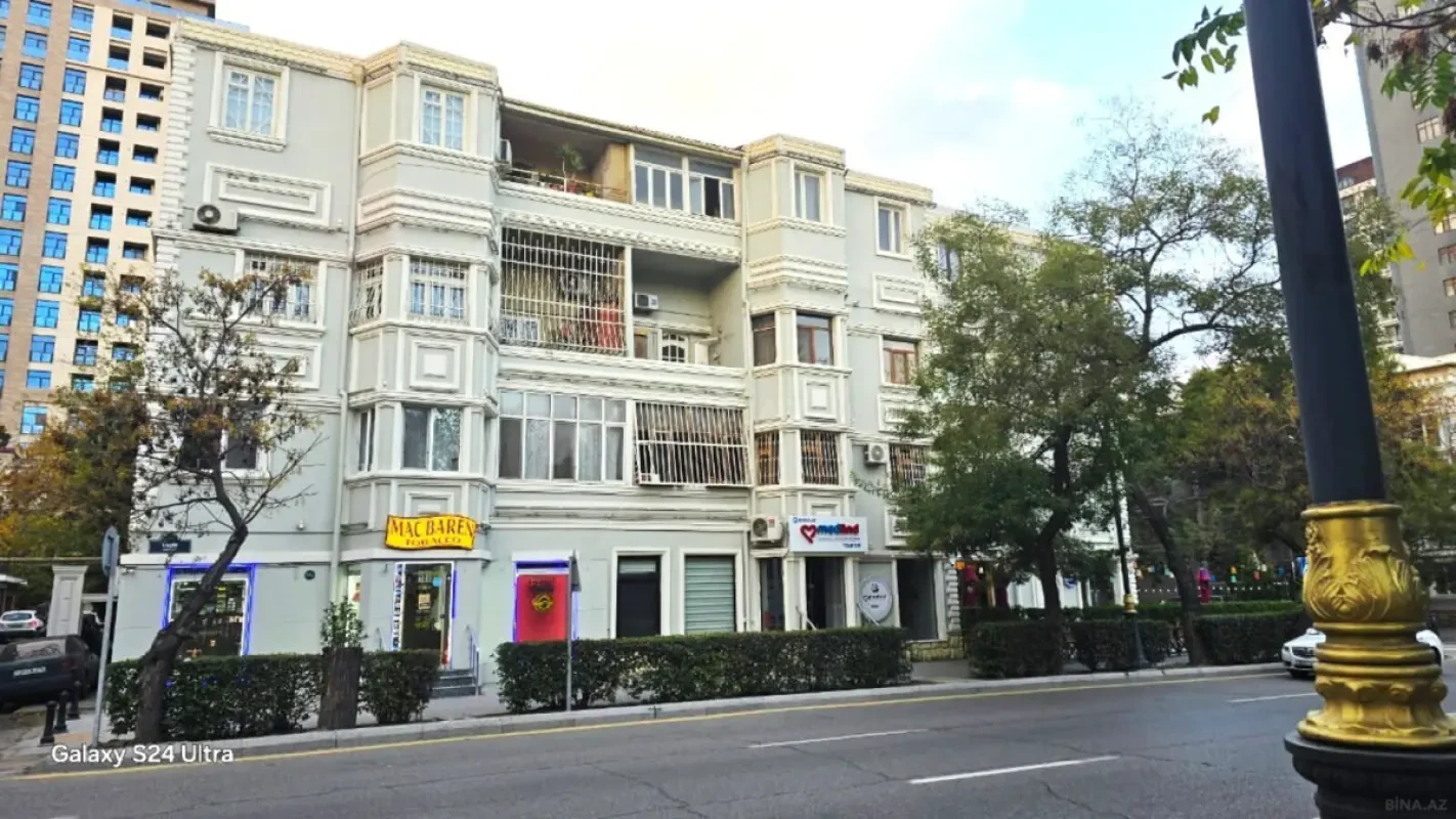 Satılır 3 otaqlı mənzil 70 m²