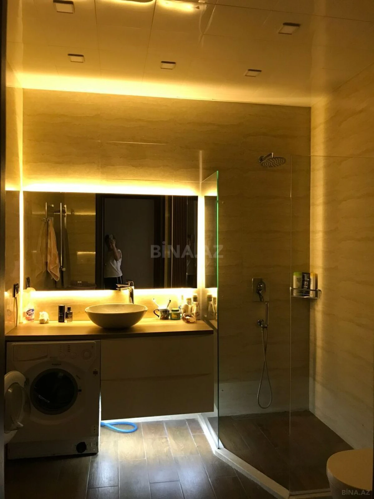 Satılır 3 otaqlı mənzil 117 m²