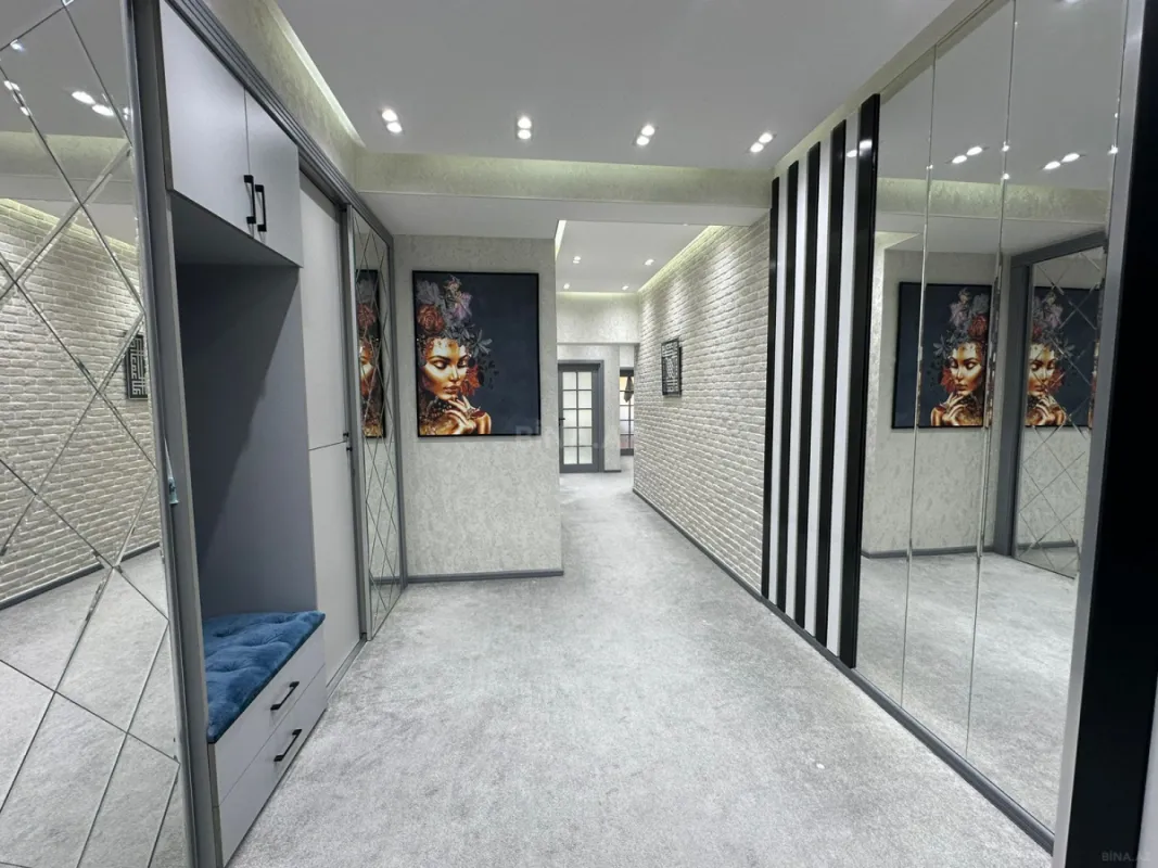 Satılır 3 otaqlı mənzil 117 m²