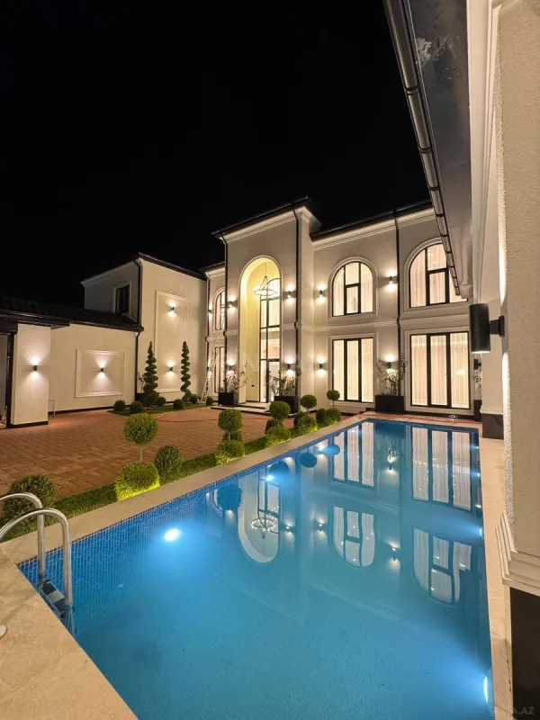 Satılır 4 otaqlı həyət evi 220 m²