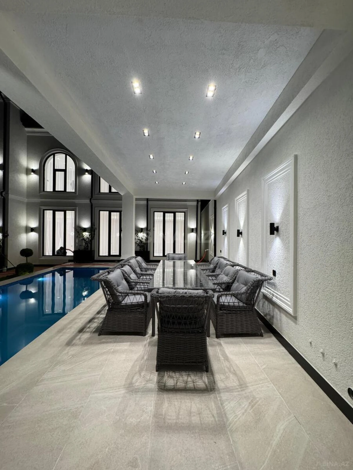 Satılır 4 otaqlı həyət evi 220 m²