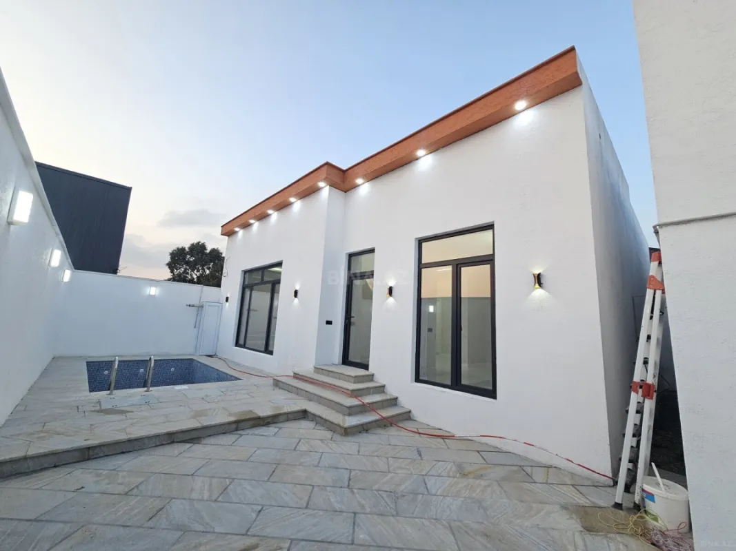 Satılır 4 otaqlı həyət evi 130 m²