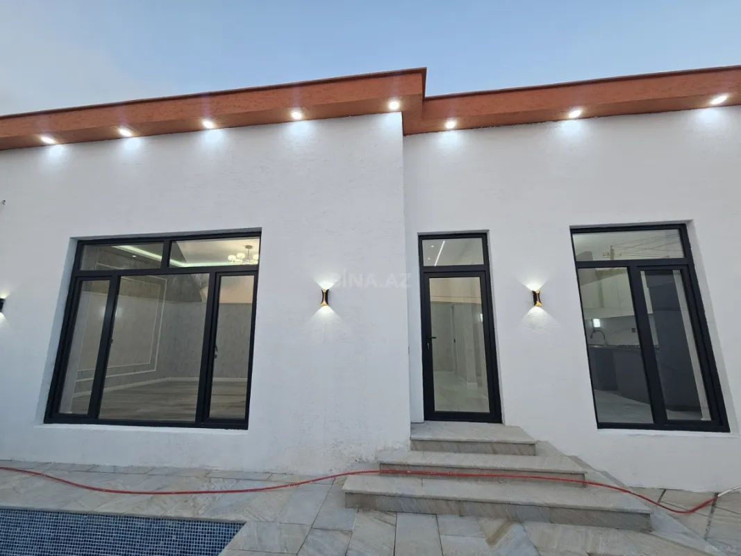 Satılır 4 otaqlı həyət evi 130 m²