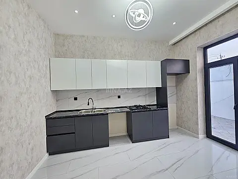 Satılır 4 otaqlı həyət evi 130 m²