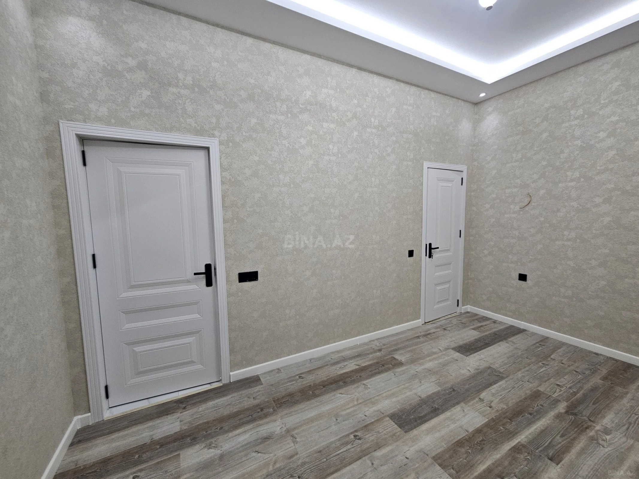 Satılır 4 otaqlı həyət evi 130 m²