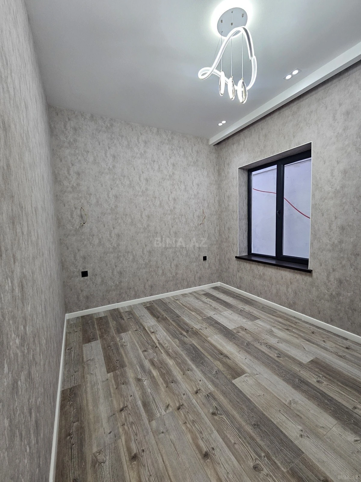 Satılır 4 otaqlı həyət evi 130 m²
