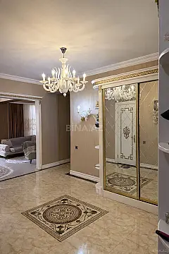 Satılır 2 otaqlı mənzil 100 m²