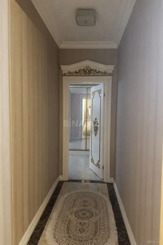 Satılır 2 otaqlı mənzil 100 m²