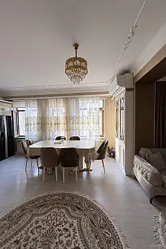 Satılır 2 otaqlı mənzil 100 m²