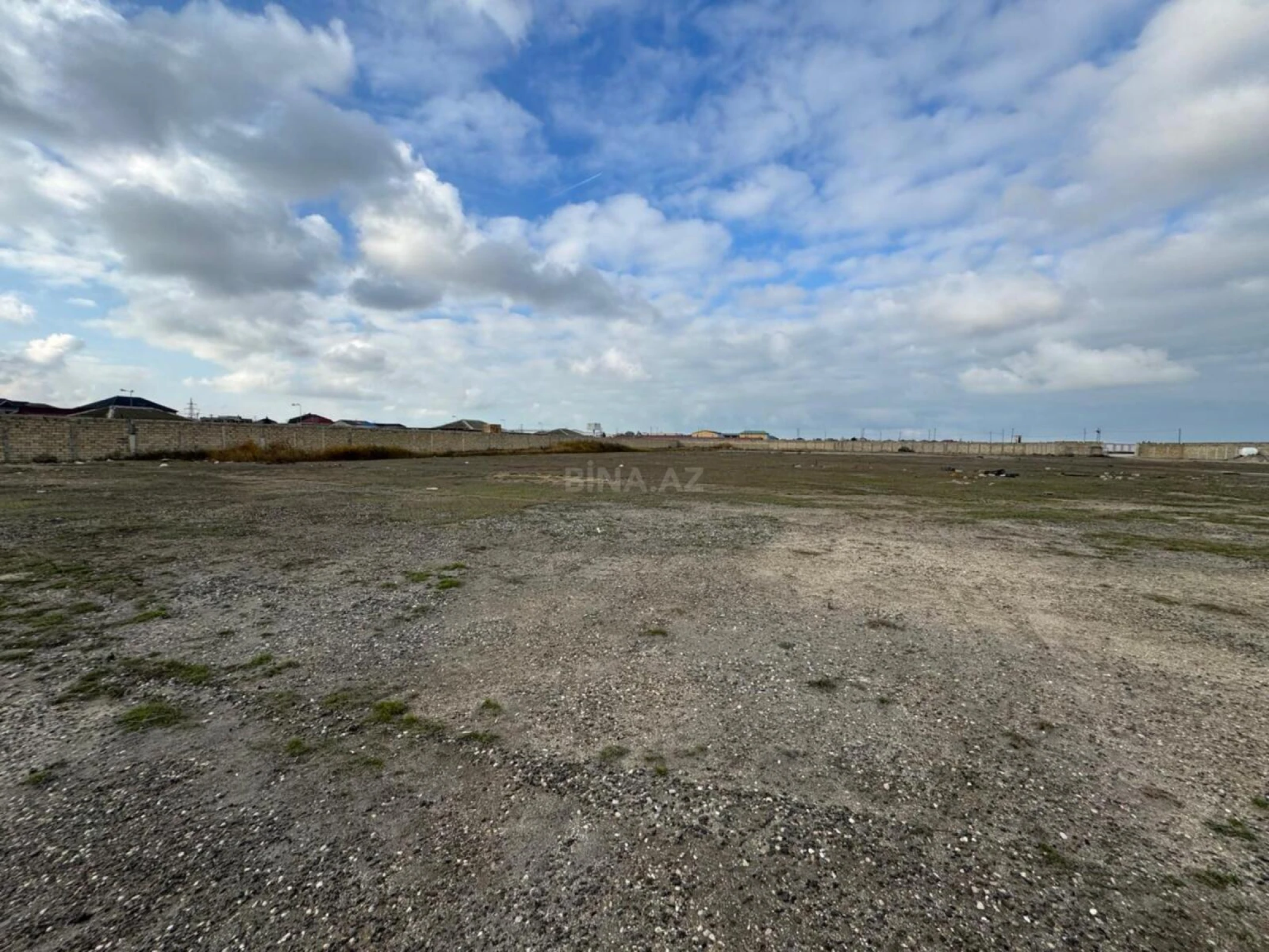 Satılır torpaq sahəsi 400 m²