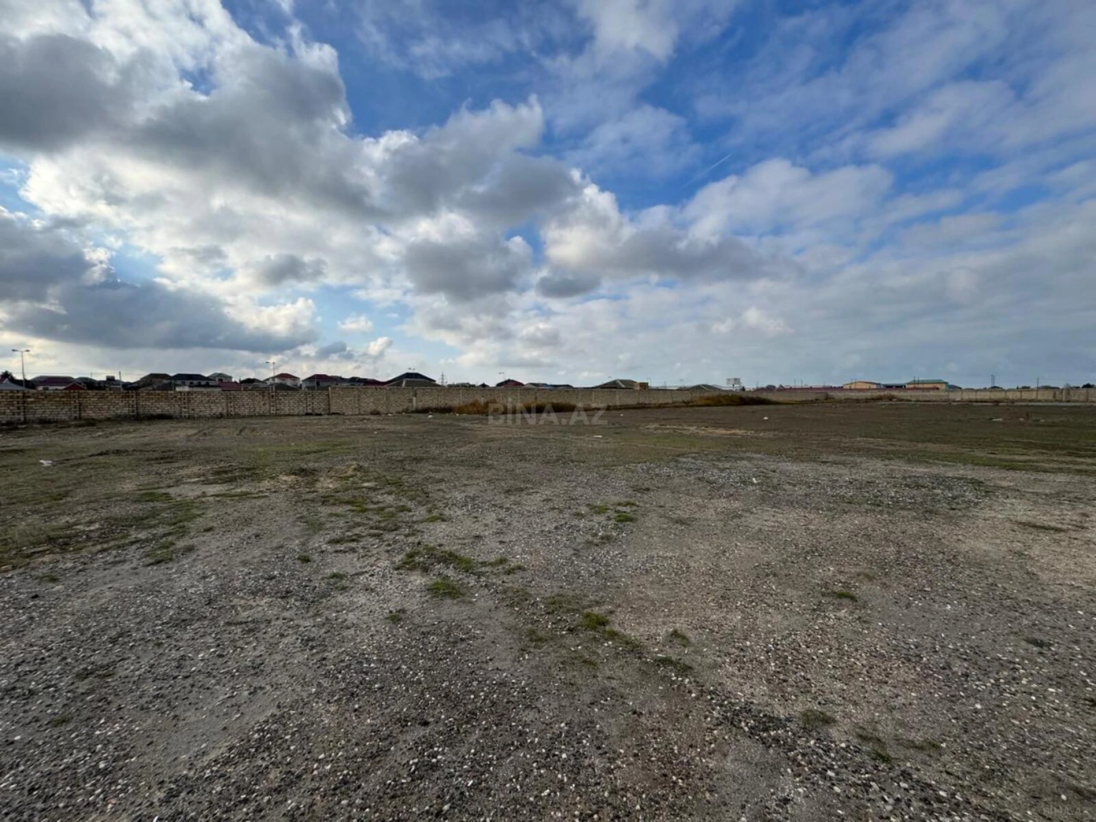 Satılır torpaq sahəsi 400 m²