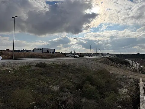 Satılır torpaq sahəsi 90 m²